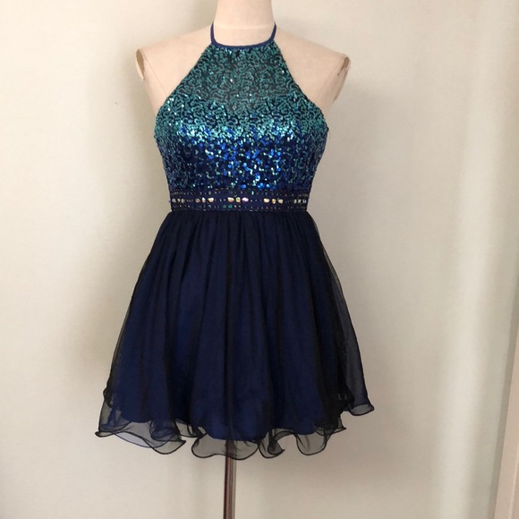 SOLD Steppin’ Out Homecoming dress - Picture 2 of 11